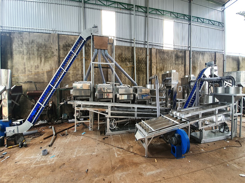 Máy tách hạt điều 01